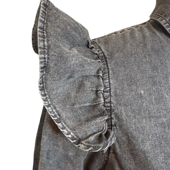 Who What Wear | Gray Riffle Sleeve Button Down Shirt | Sz S - Picture 4 of 9